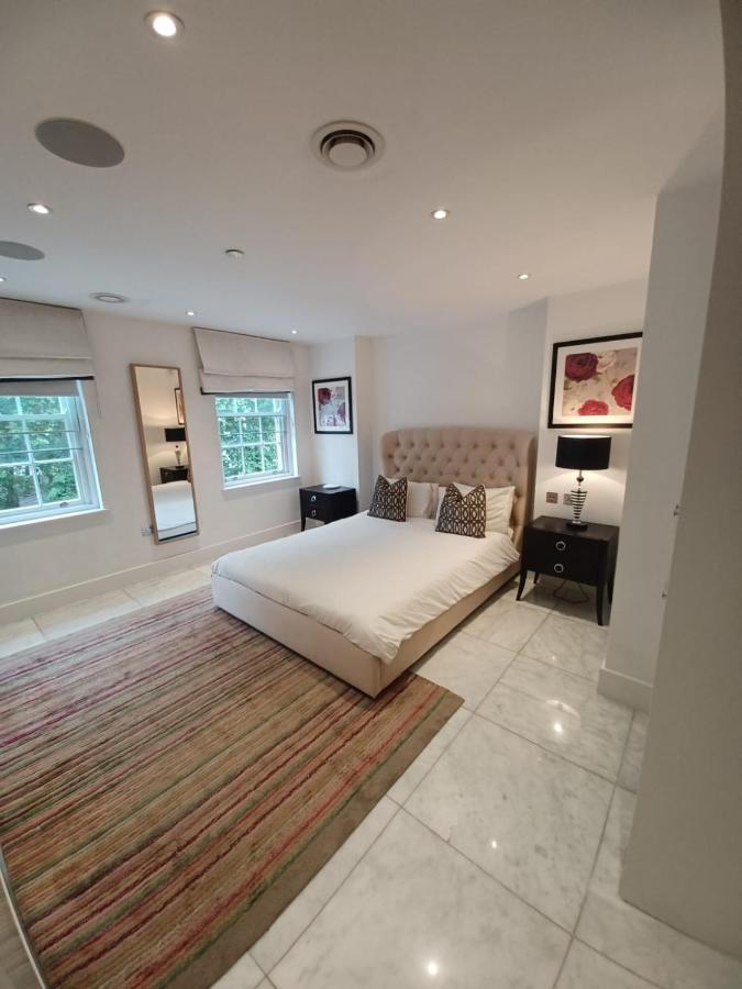 Buckingham Palace Residences By Aeria Apartments London Kültér fotó